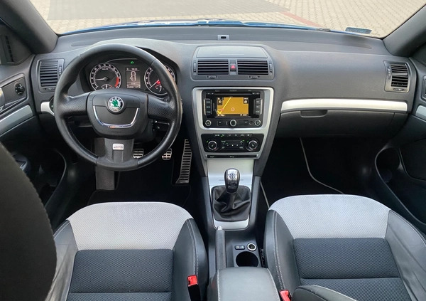 Skoda Octavia cena 33900 przebieg: 257000, rok produkcji 2010 z Radom małe 466